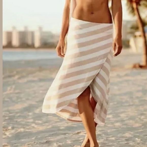 Athleta Wrap Midi Skirt - Picture 2 of 10